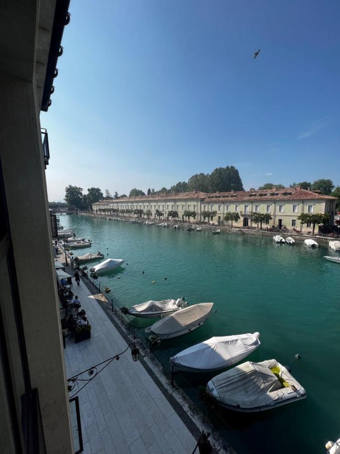 C House Rooms Lake Peschiera del Garda Exteriér fotografie